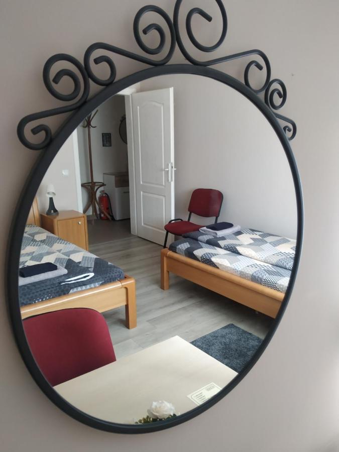 Ariana Apartman Kragujevac Bagian luar foto
